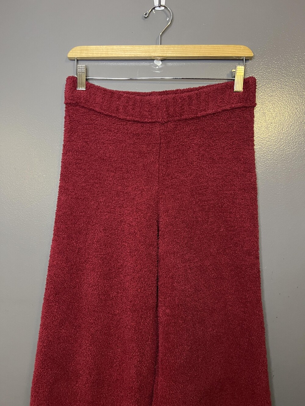 Aerie Pants Womens Small Red Fuzzy Knit Wide Leg Cozy Lounge Sweatpants